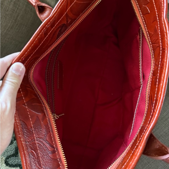 Valentina Scarlet Embossed Tote - Picture 3 of 3